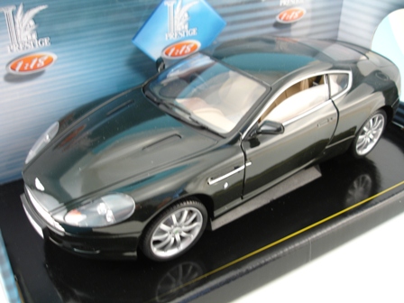 Aston Martin DB9 Dark Green