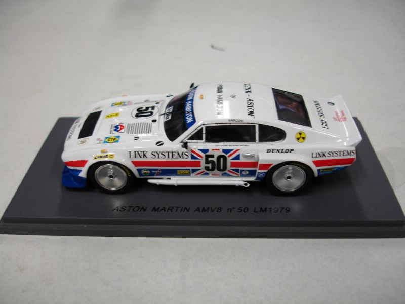 Aston Martin AM V8 No.50 Le Mans 1979 Robin