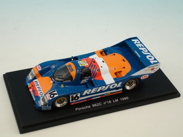 Porsche 962C #16 LeMans 1990