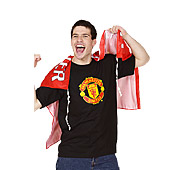 Manchester United Crest T-Shirt - Black.