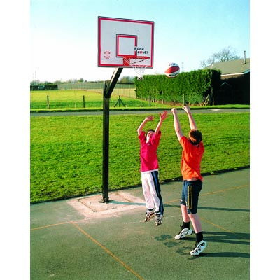 661 Euro Court System Basketball Unit (With Pole Padding)