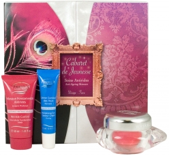 CABARET DE JEUNESSE GIFT BOX -