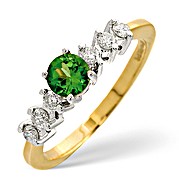 9K Gold Tsavorite Ring with Shoulder Diamonds