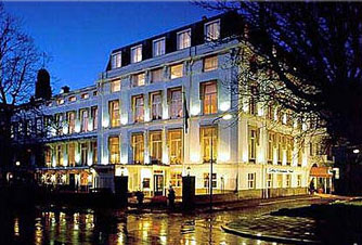 Carlton Ambassador Hotel