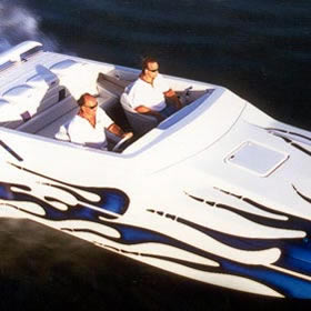 treatme.net HTMSR24 Fastcat Powerboat