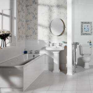 Trueshopping Belmont Traditional Bathroom Suite