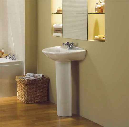 Twyford Entice 600mm Basin with Pedestal