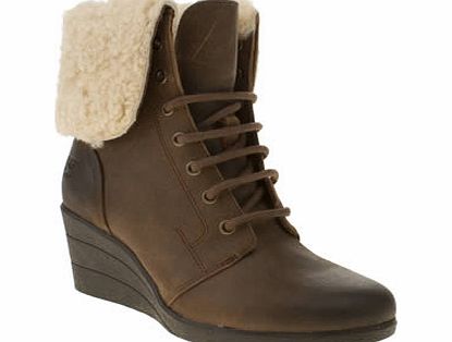 ugg australia Dark Brown Zea Boots