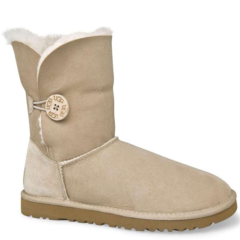 UGG Bailey Button Sand