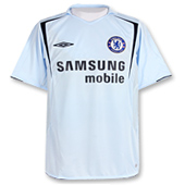 Chelsea Away Shirt 2005/06 - Kids with Drogba 15 printing.