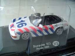 Universal Hobbies 1:43rd SCALE PORSCHE 911 POLICE HOLLAND 1993