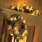 18ins. Pre-Lit Pine Wreath