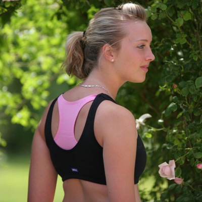 - Most suitable for small to medium busted women - Combination of Minimal Bounce bra with Crosstrain