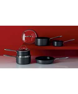 Morphy Richards 14x7cm milk pan, 16x8cm saucepan and lid, 18x9cm saucepan and lid, 20x10cm saucepan 