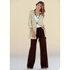 Chunky knit variated rib cardigan with three-quarter sleeves and one button fastening. Washable. 50 