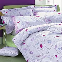 Amelia Bedding Collection