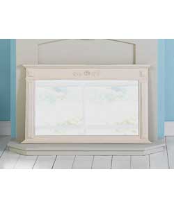 Wall mirror.Size: (H)60 (W)100 (D)4.5cm.