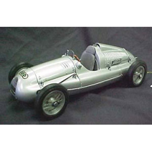 Unbranded Auto Union D-Type 1:8