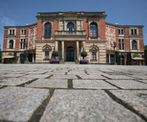 Unbranded Bayreuther Festspiele / Der Ring der Nibelungen