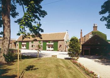 Unbranded Clyesdale Cottage Holiday Park