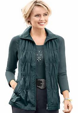 This trendy waistcoat in its lovely, shimmering fabric is a real eye catcher. With decorative gathers at the front and ornamental silver coloured studs on the 2 pockets. Featuring a turn down collar, practical 2 way zip fastening and Viennese seams f