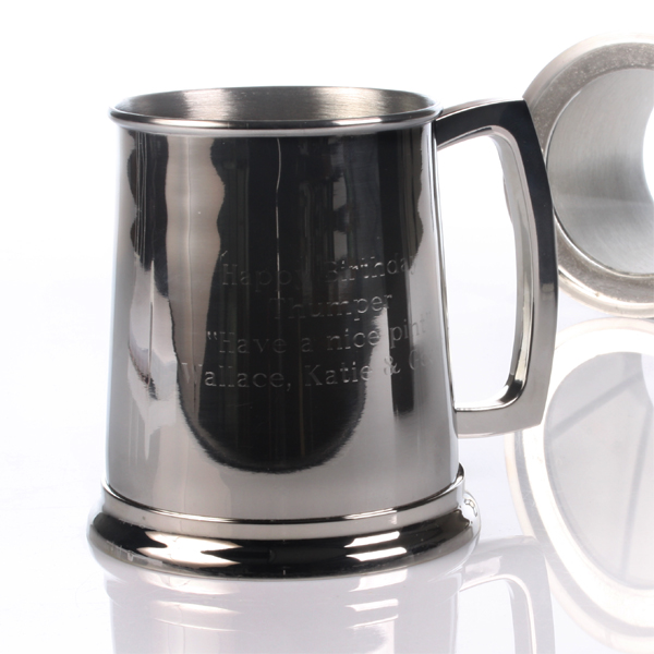 Unbranded Engraved Glass Bottom Pint Tankard