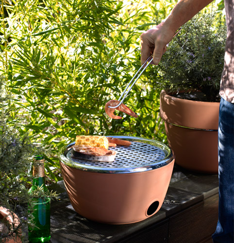 Unbranded Hot-Pot BBQ