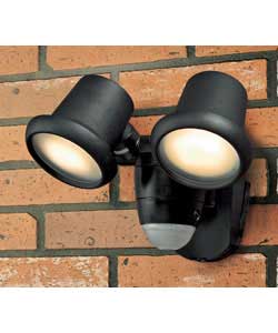 Twin 60 watt halogen spotlights with integral PIR sensor.140 degree detection angle.Up to 12 meters 