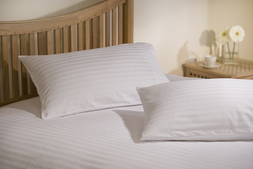 Unbranded Kingsize Sateen Stripe Duvet Cover - White - White