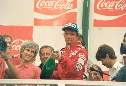 Lauda Podium Photo (20cm x 29cm)