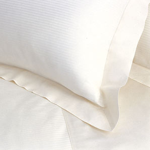 Laura Duvet Cover- King-Size- White
