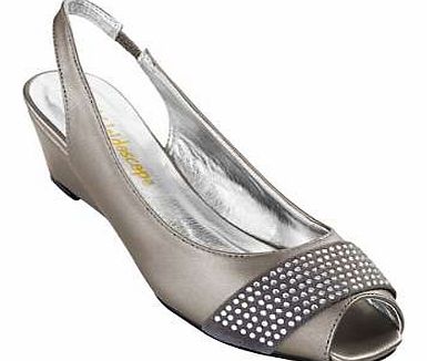 These stylish slingback low wedges are perfect for the Summer. Features a peep toe style with a lovely diamante band to add a little sparkle to your sandal. Wedges Features: Upper/Lining: 100% Other materials Sock/Outer sole: 100% Other materials Hee