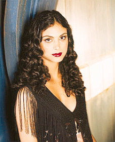 Morena Baccarin photo