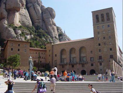 Unbranded Morning Tour to Montserrat