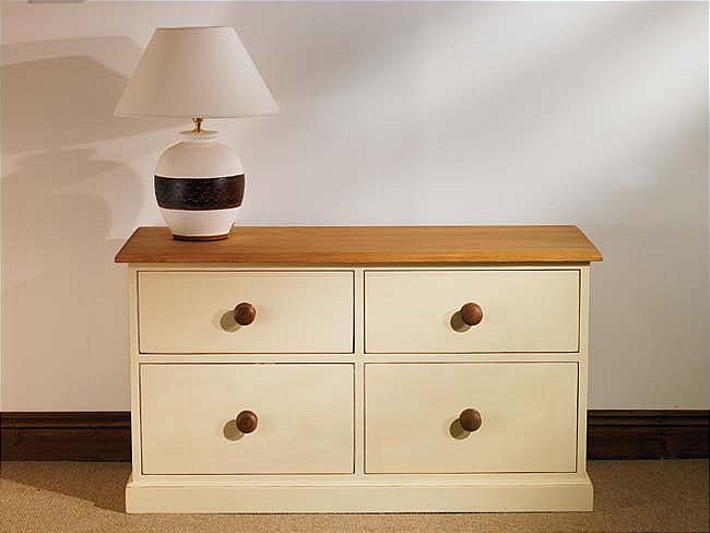 Unbranded Mottisfont Painted Long 4 Drawer Chest (White,