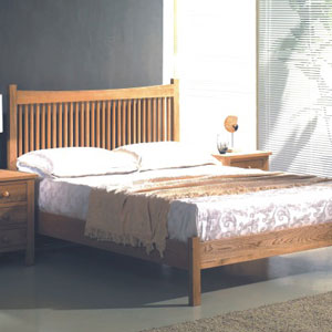 Nicheli- The Hardwick- 5FT Kingsize Solid Oak Bedstead (Low foot end)