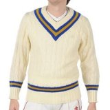 GRAY NICOLLS CRICKET SWEATERFeatures;> Comfortable long sleeve sweater> 100% acrylic (Barcode EAN = 5033576408593).