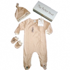 Unbranded Perfect Start 3 piece Organic Cotton Gift Set