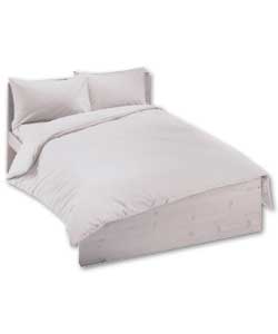 Includes duvet cover and 2 pillowcases. 50% polyes