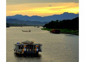 Enjoy the ambiance of Perfume (Huong) River on this private Dragon Boat cruise which includes dinner and live traditional Vietnamese folk music.