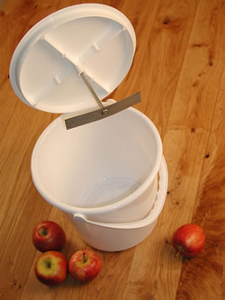 Unbranded PULP MASTER WHITE BUCKET