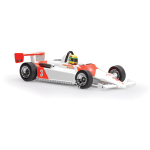 Minichamps has announced a 1/18 replica of the Ralt RT3 Senna Macau F3 1983. It will measure approxi