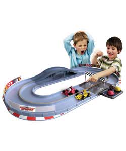 Own Silver Hatch race track. Race Roary and Maxi around the track to see who really is the number 1 