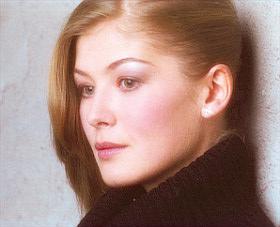 Rosamund Pike photo