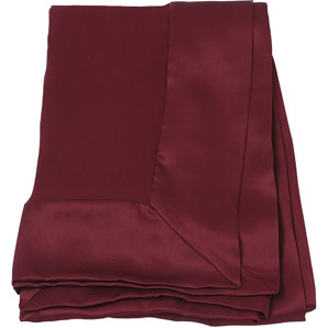 Red wrap in 100% silk for an elegant finishing touch
