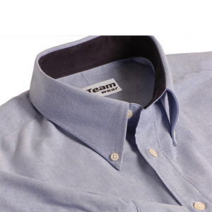 Teamwear Oxford ladies fitted blouse is designed to mirror the Oxford shirt with a wrinkle free fini