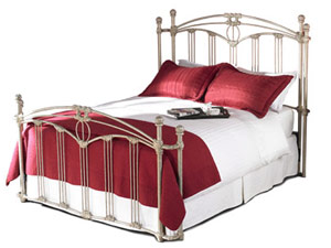 The Harwood Fillmore Super Kingsize Bedstead /Four Poster
