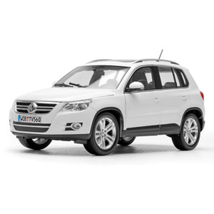 Unbranded Volkswagen Tiguan 2007 - White 1:18