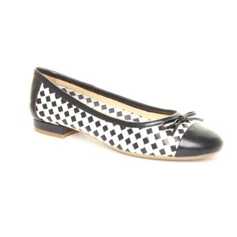 Van Dal Shillington Ballet Pumps