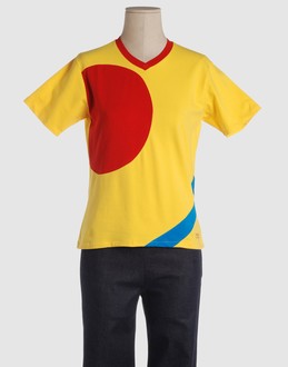 TOP WEAR Short sleeve t-shirts WOMEN on YOOX.COM